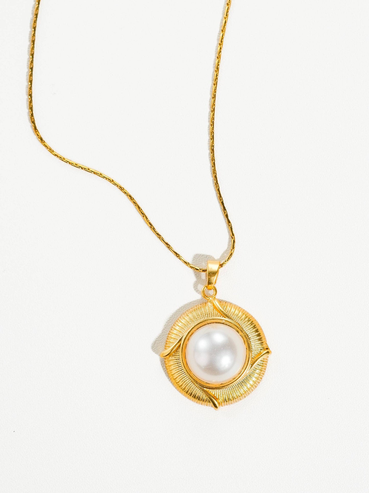 Alessia 18K Gold Bohemian Pearl Pendant